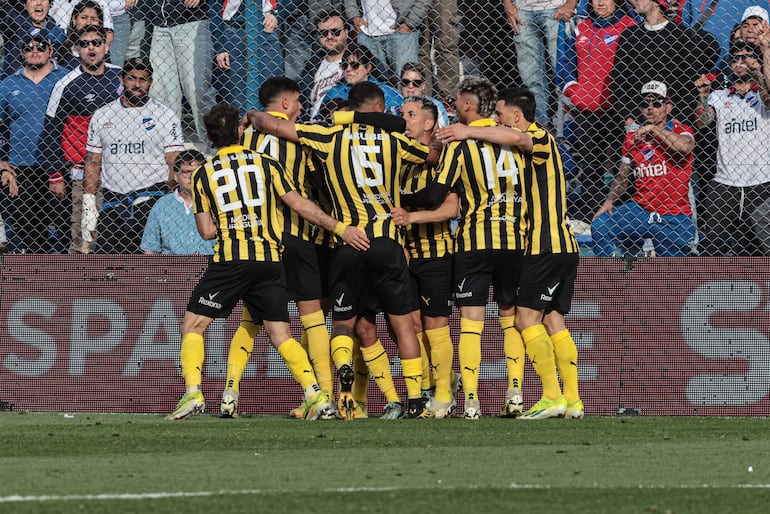 Peñarol juega el miércoles ante Botafogo