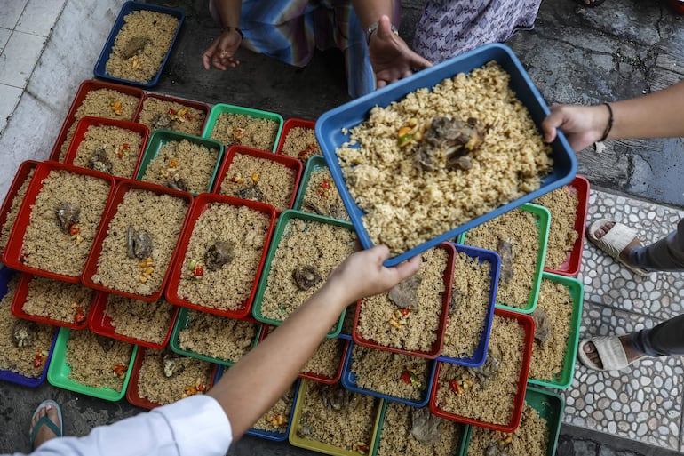 Los precios mundiales de los alimentos repuntan en marzo, señala la FAO.