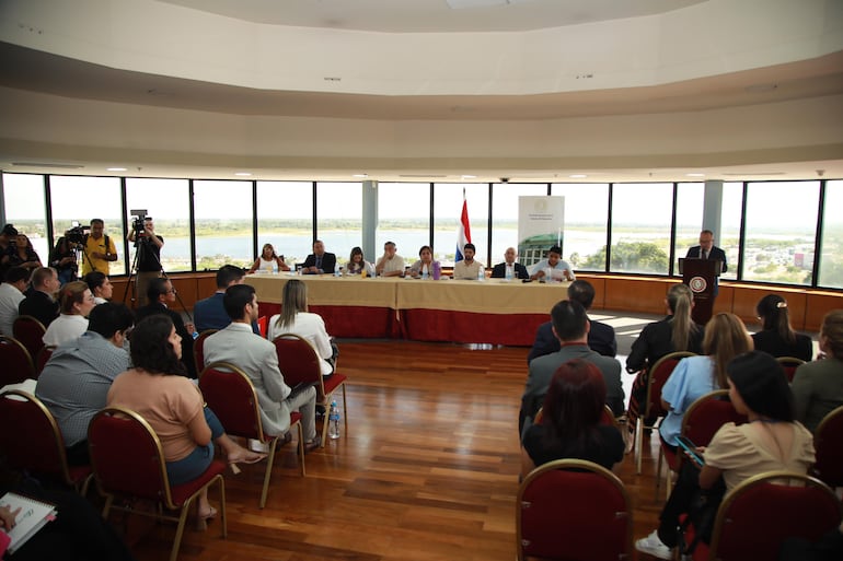 La audiencia en el Senado sobre implicancias del proyecto de ley sobre hambre cero.