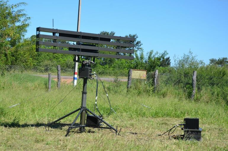 Imagen ilustrativa de un radar de las Fuerzas Militares.