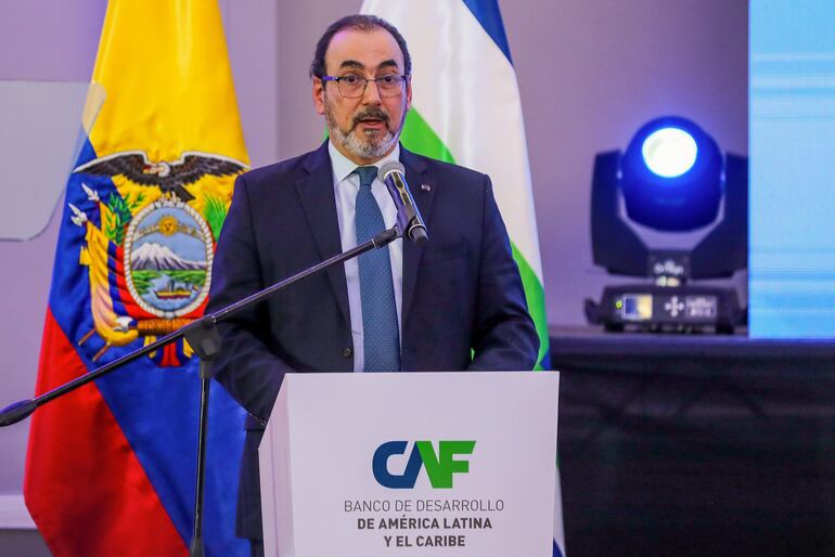  El presidente ejecutivo del Banco de Desarrollo de América Latina y el Caribe-CAF, Sergio Díaz Granados (archivo). EFE/José Jácome
