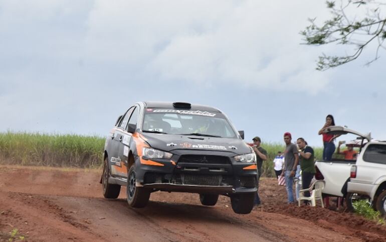 Francisco Delgado y Juan Cabrera correrán con el Mitsubishi Lancer EVO X.