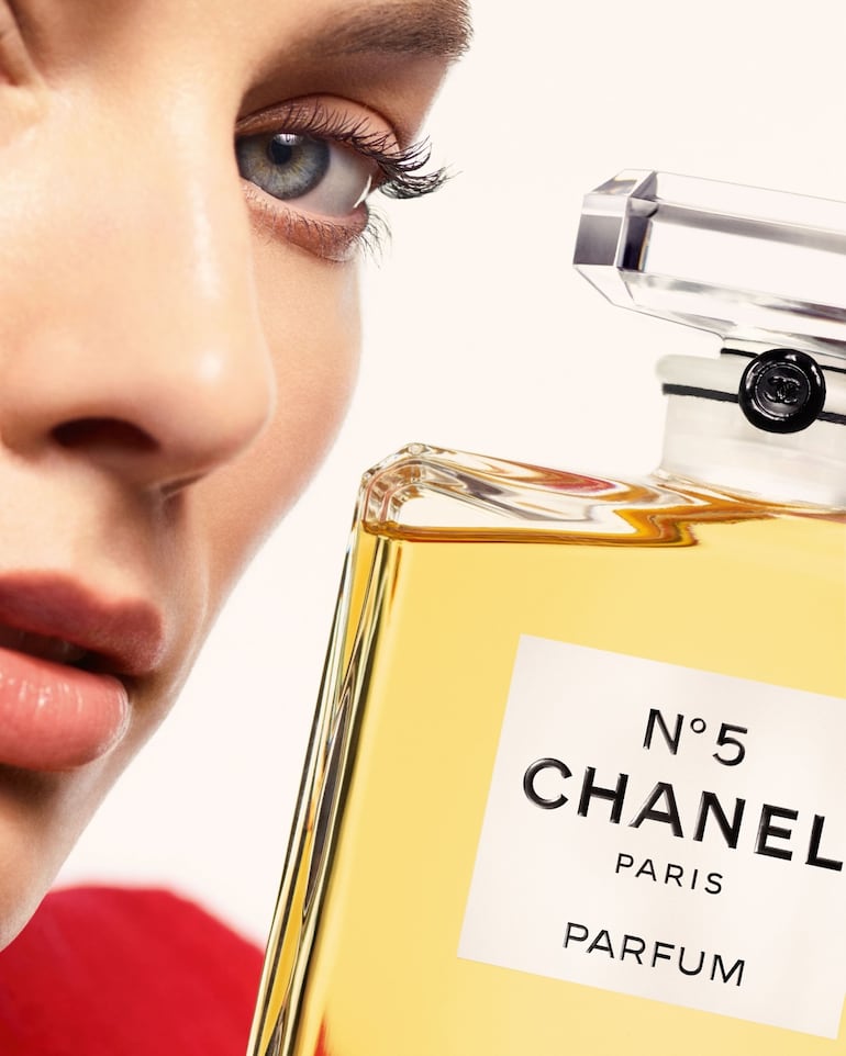 La actriz australiana Margot Robbie es el nuevo rostro de Chanel N°5. (Instagram/Chanel)