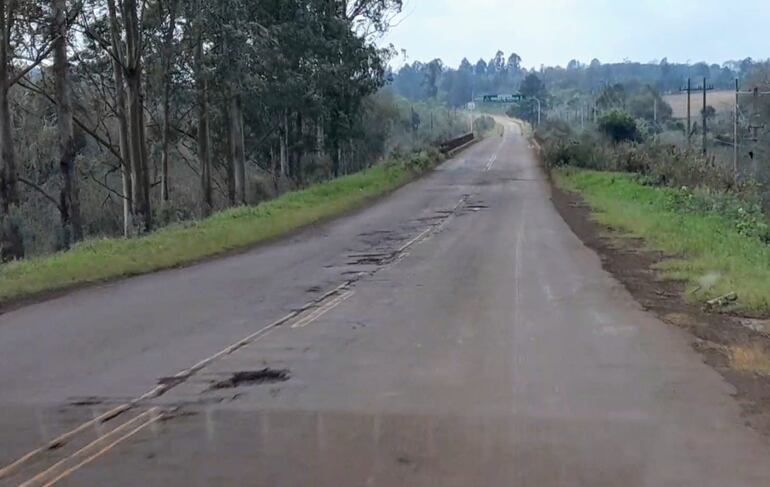 Denuncian deplorable estado de la ruta PY07 en sus primeros kilómetros entre Capitán Meza y Natalio.