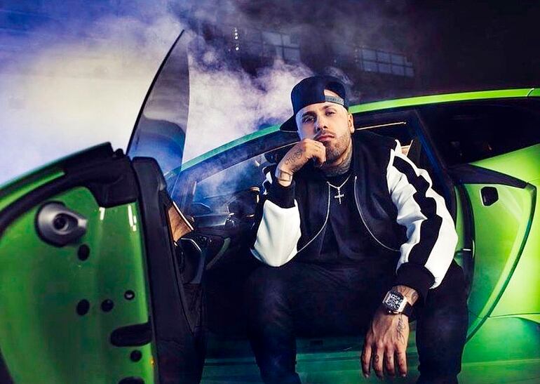 El cantante de reguetón Nicky Jam habló en exclusiva con ABC.