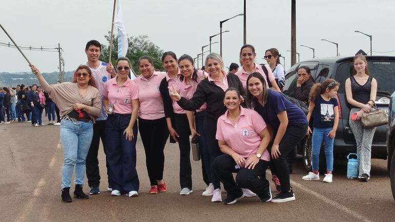 Docentes en paro se movilizan en Encarnación: realizaron una caravana y cierre de la ruta PY01