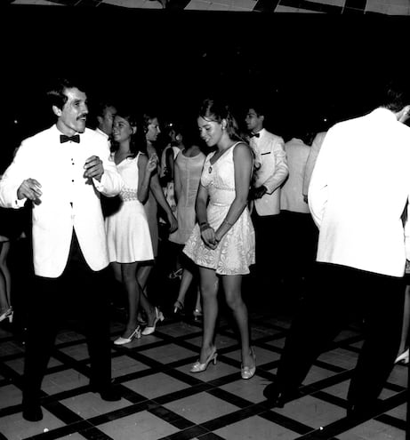 Bailando en el Club Centenario en 1970.