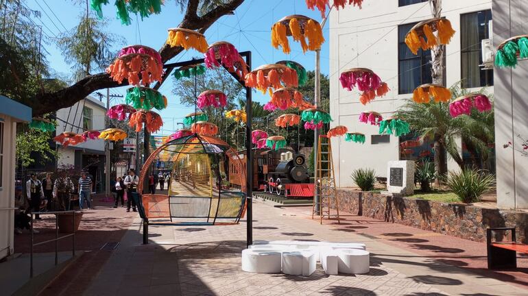 La ciudad de San Lorenzo este año festeja sus 248 aniversario de fundación.