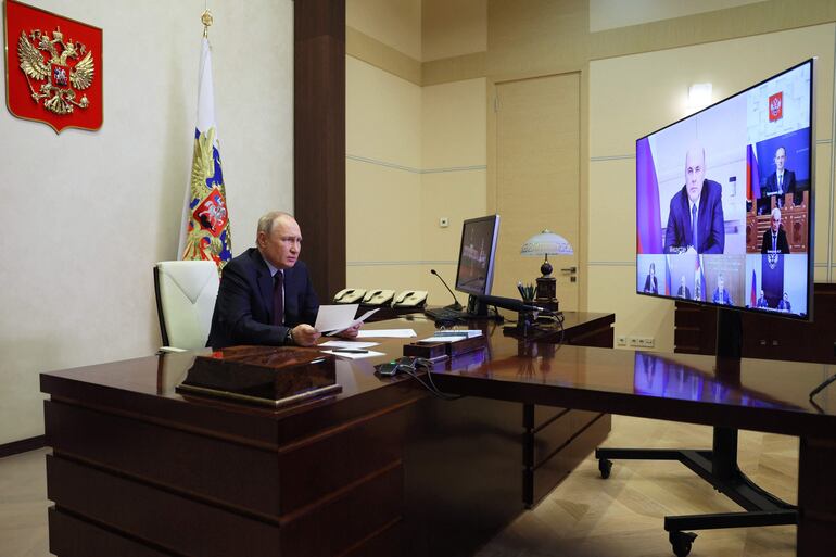 El presidente de Rusia, Vladimir Putin, durante una videoconferencia, desde Moscú.