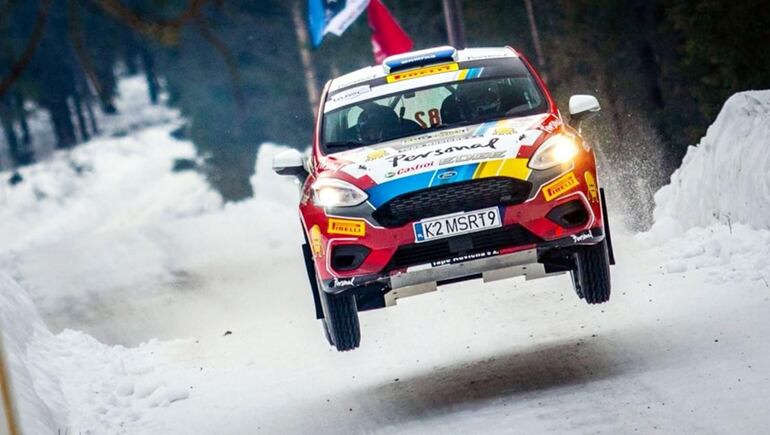 El piloto paraguayo Fabrizio Zaldívar, navegado por Fernando Mussano, ya estuvo presente en el Rally de Suecia en la edición 2019, a bordo de éste Ford Fiesta EcoBoost R2T.