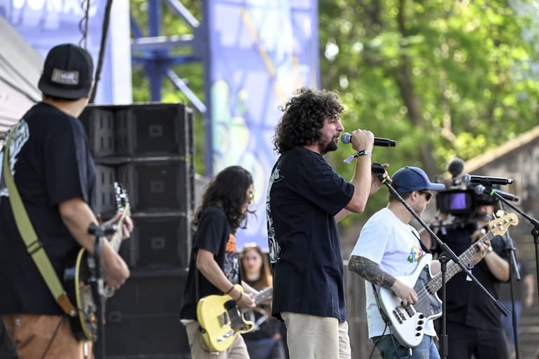 ReciclArte: Deficiente dio un fabuloso show lleno de energía y buena vibra.