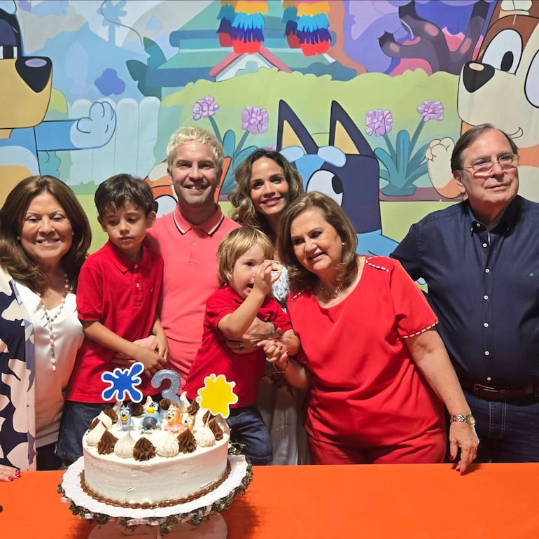 Paulo cumplió 3 añitos y estuvo rodeado del amor de sus padres, su hermanito y abuelos en ese día tan especial. (Instagram/Anto Volpe)