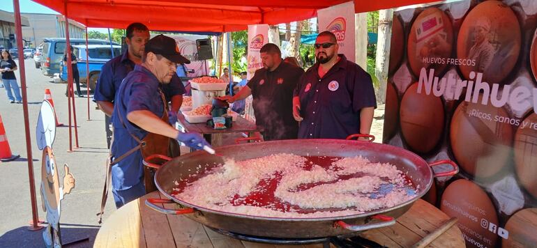 Una gran fiesta con deliciosos platos se celebra este domingo en el Abasto Norte, por el Día Nacional de la Mandioca.