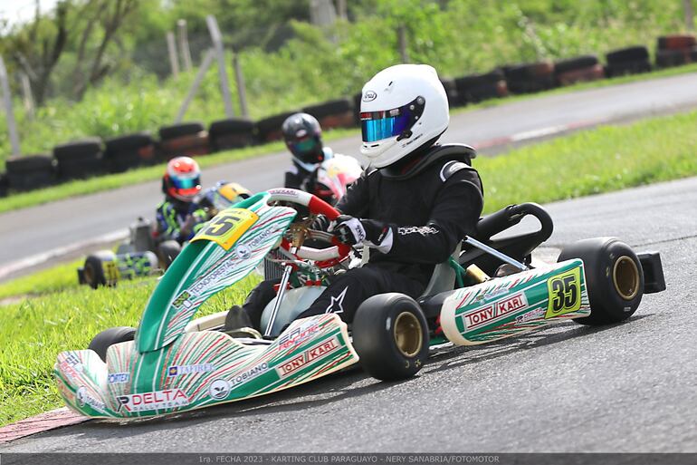 Thiago Tómboly (35), protagonista de la Rotax Junior Max.