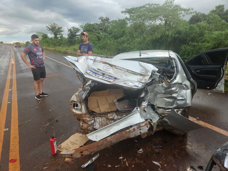 San Rafael del Paraná: explosión de neumático ocasiona accidente de tránsito sobre la ruta PY18