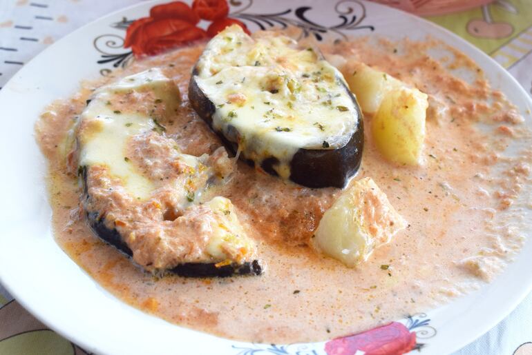 Delicias elaboradas de pescados en la zona de Remanso.