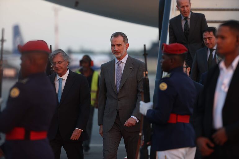 El Rey Felipe de España fue uno de los primeros en confirmar su presencia en la ceremonia del Traspaso de Mando Presidencial.