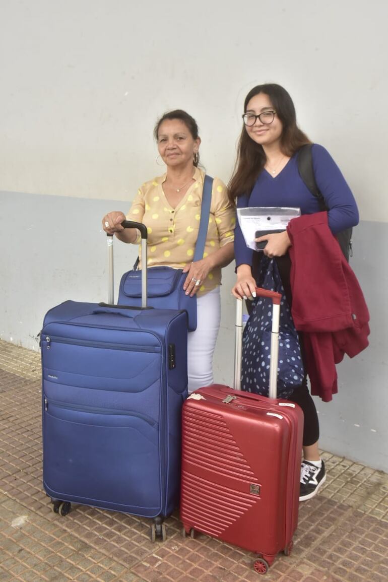 María Martínez y Ana Cabrera se reencontraron después de 14 años.