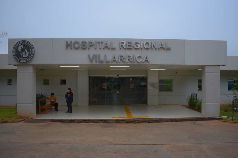 Fachada del hospital regional del IPS de Villarrica.