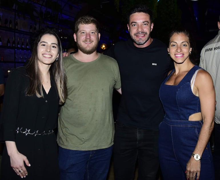 Luanna Giacummo, Esteban Gómez, José López y Alejandra Ligier.