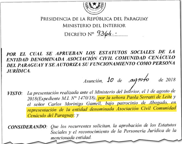 Acápite del Decreto Nº 9364 firmado por Horacio Cartes en que se aprueban los estatutos sociales de la asociación