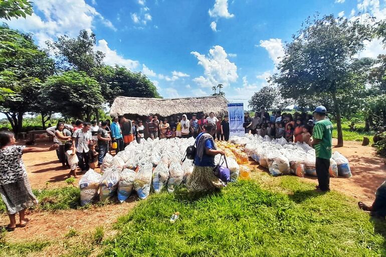 En total fueron beneficiados 12 comunidades indigenas de Paso Yobái e Independencia. 