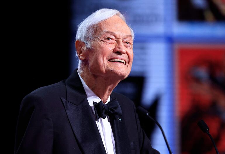 Roger Corman durante la ceremonia de cierre de la edición 76 del Festival de Cine de Cannes, en mayo de 2023.