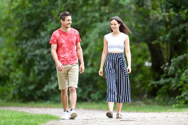 Caminatas y paseos al aire libre nos permiten llenarnos de energía.