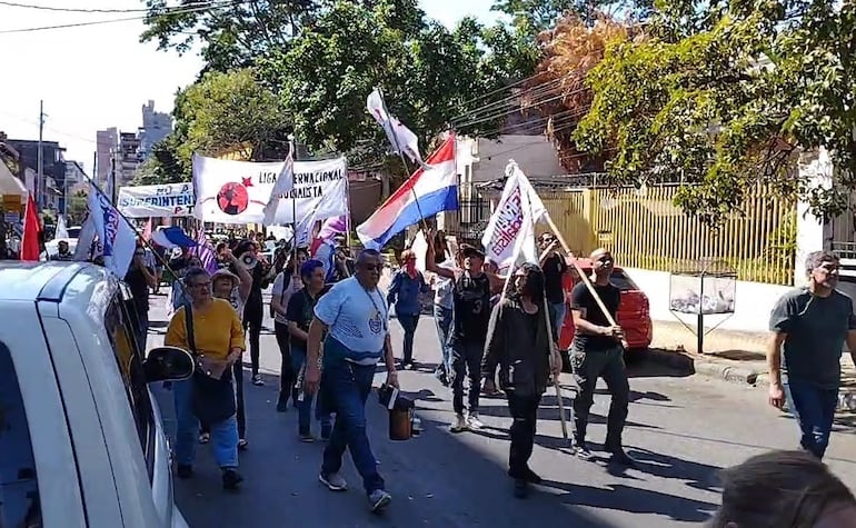 Manifestación de "El otro 15 de agosto", en contra de algunas políticas anunciadas por el nuevo gobierno.