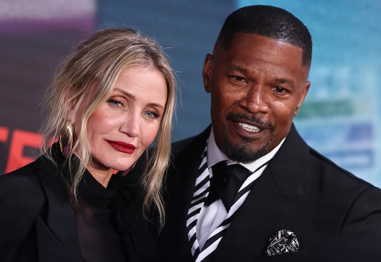 Cameron Díaz y Jamie Foxx llegando para asistir a la proyección especial de la película 'Back in Action' de Netflix, en Berlín. (EFE/EPA/HANNIBAL HANSCHKE)
