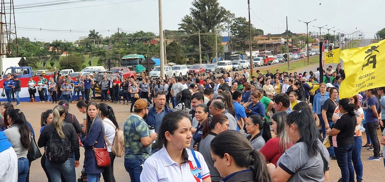 Los docentes se movilizaron este jueves en Ciudad del Este.