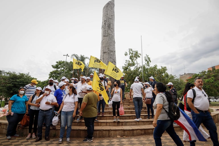 Manifestación de trabajadores en Paraguay.