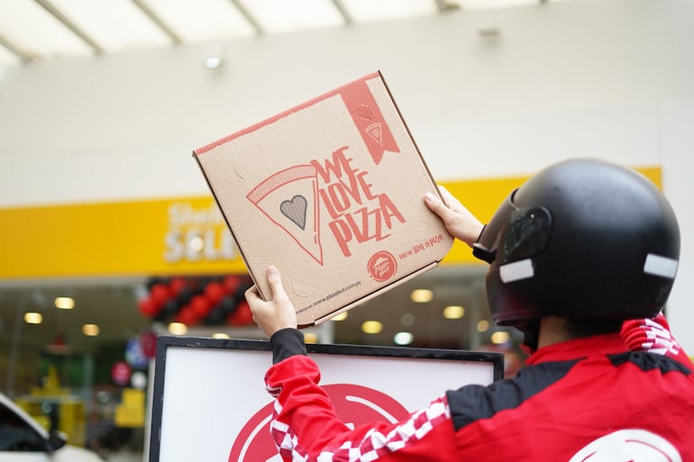 Pizza Hut acaba de instalarse en la ciudad de San Bernardino.