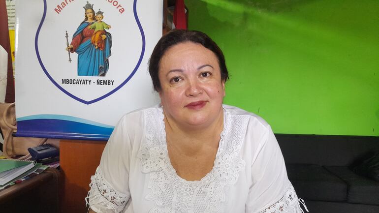 María Oliva Cazal, directora. La misma fue denunciada por persecución laboral por la docente del primer grado.