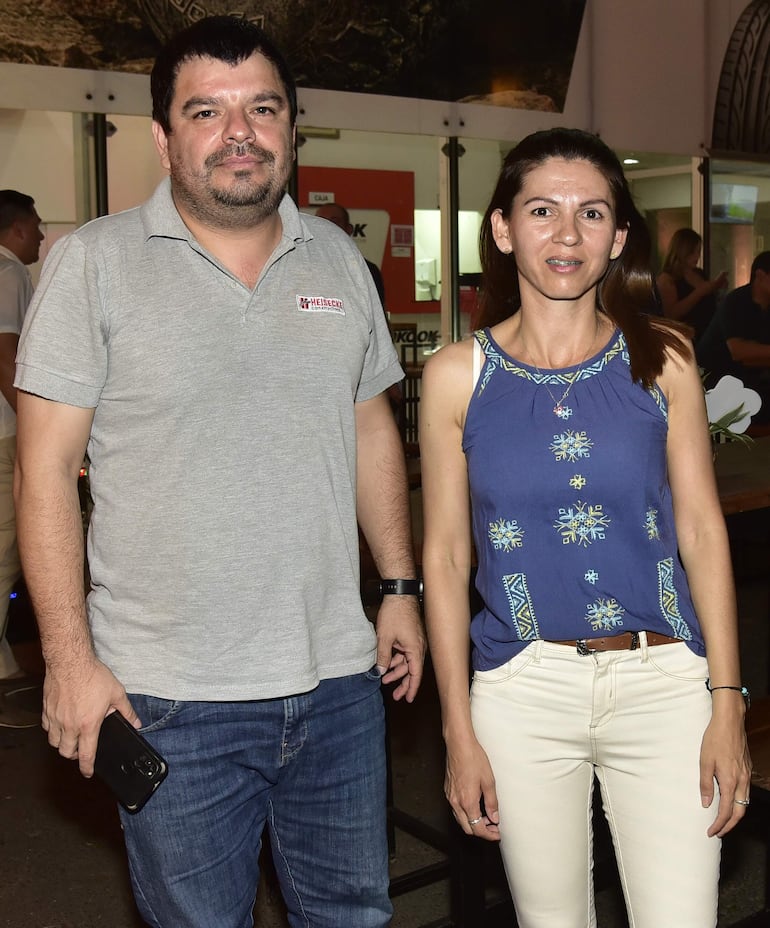 Ignacio Peralta y Carmen Cubas.