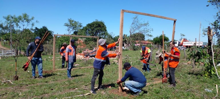 Alrededor de 70 viviendas fueron destruidas por el tornado en Guaicá, Santaní.