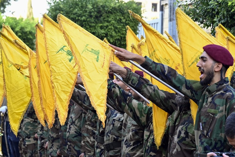 Miembros del movimiento paramilitar Hezbolá, en el Líbano.