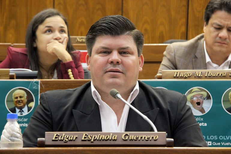 diputado edgar espínola guerrero