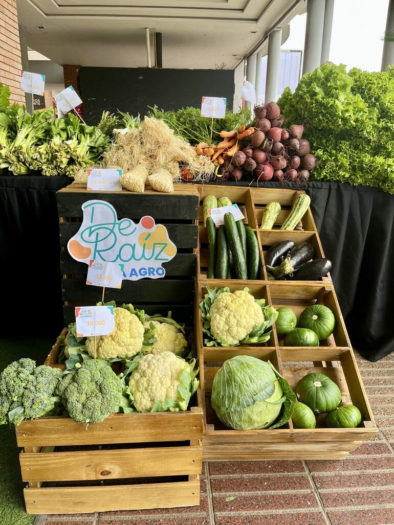 El público encuentra en Multiplaza una variedad de verduras y hortalizas a excelentes precios.
