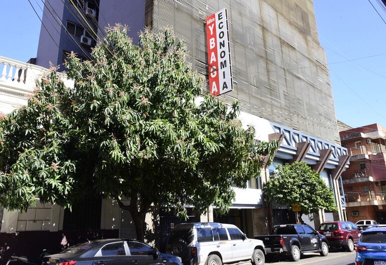 Edificio Ybaga, ubicado en Presidente Franco casi Nuestra Señora de la Asunción, en el microcentro de Asunción, sede del Viceministerio de Economía, a cargo de Carlos Javier Charotti.