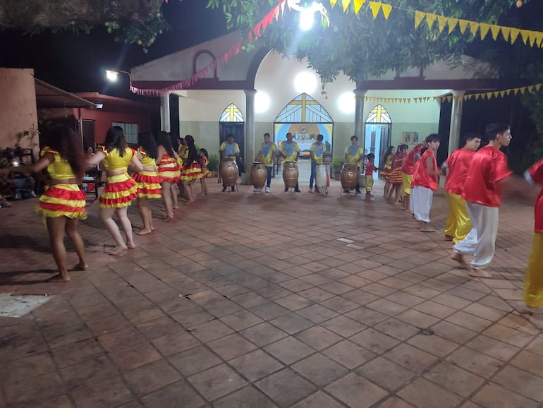 Video: Kamba Cuá celebra el Día de San Baltasar con tambores, danzas y fervor religioso