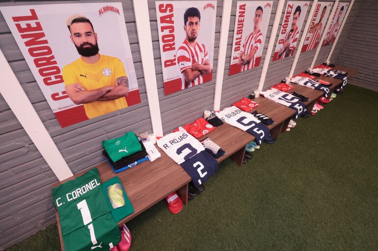 Vestuario de Paraguay para el partido ante Perú.