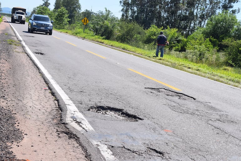 En estas condiciones se encuentra gran parte de la ruta PY01.