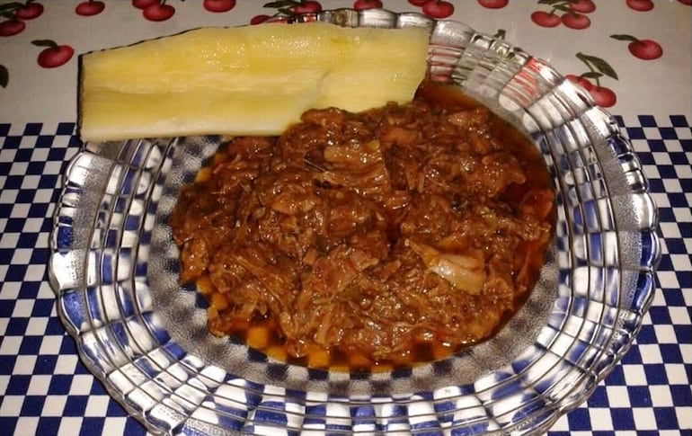 “Estofado la Novia” es un plato típico de la localidad de Humaitá, Ñeembucú.