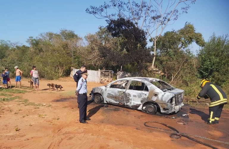 Caacupé: roban 40 millones a un trabajador y queman el automóvil utilizado para el hecho