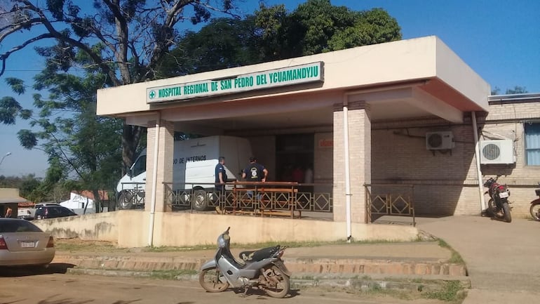 Una mujer, quien presuntamente fue víctima de violencia por parte de su pareja, fue internada en el Hospital Regional de San Pedro, con heridas de arma blanca. Así también, el presunto autor se encuentra hospitalizado en el mismo lugar.