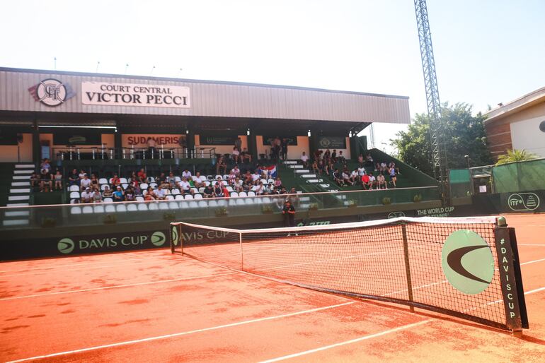 El Court Central Víctor Pecci del Club Internacional de Tenis (CIT) durante la serie de los Play-offs del Grupo Mundial II de la Copa Davis entre Paraguay y Mónaco.