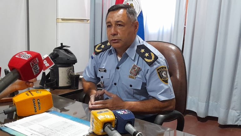 El director de la Policía Nacional en Ñeembucú, comisario general Pablo Ortiz.