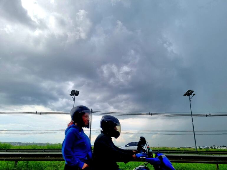 Nubes y un ambiente inestable.