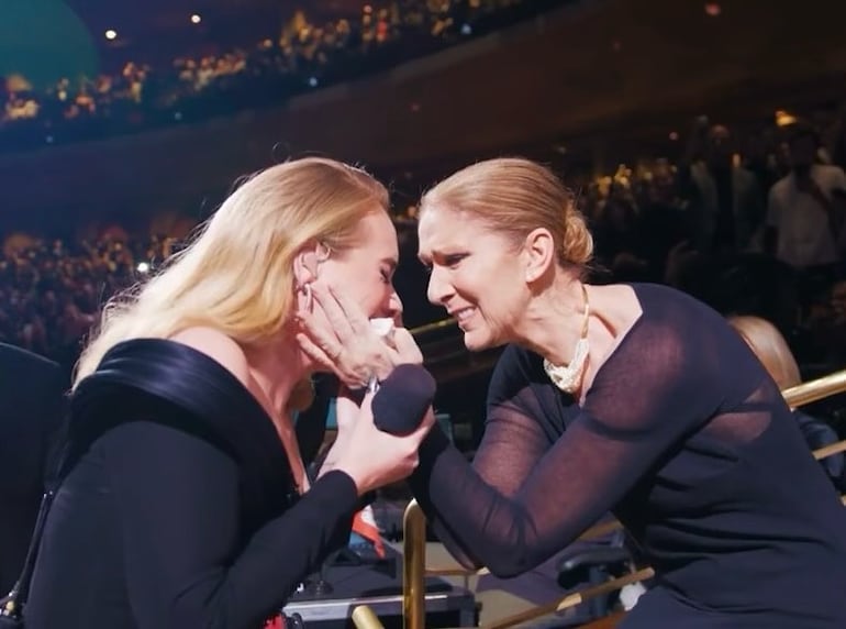 Emotiva postal del reencuentro de Adele y Céline Dion en Las Vegas, el pasado fin de semana.